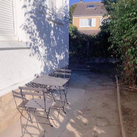 Petite Maison Avec Jardin Dans Banlieue De Paris Cormeilles-en-Parisis 外观 照片